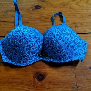 Push up bra